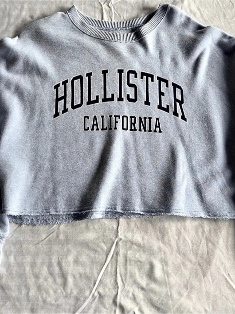 Hollister Color Block Cropped Sweatshirt Size Small